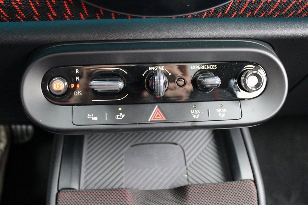 Used 2025 MINI Cooper Countryman John Cooper Works image 16