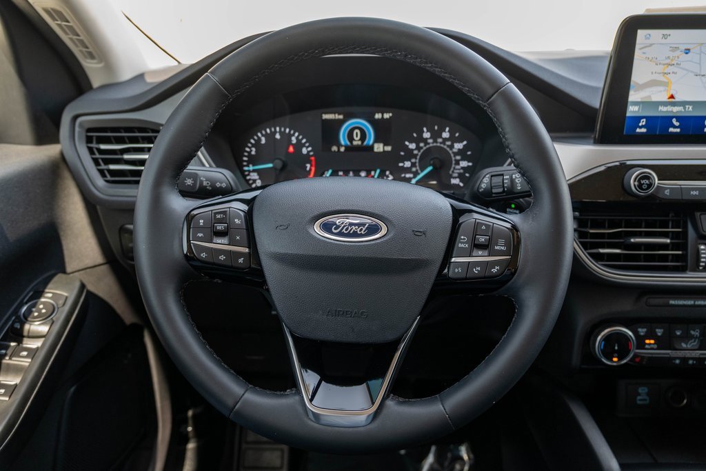 Used 2022 Ford Escape SEL image 21