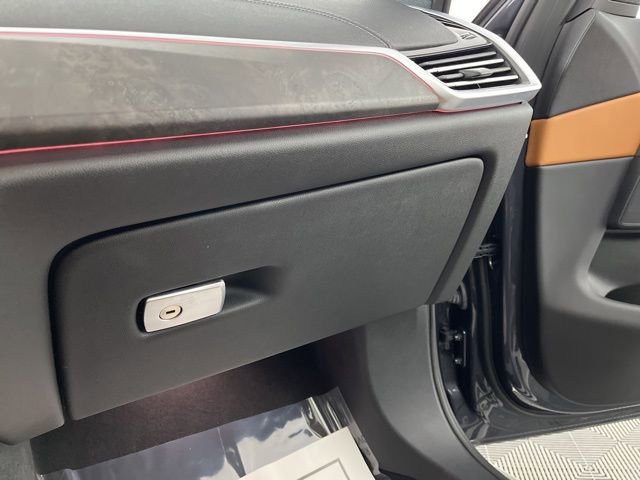 Used 2021 BMW X5 xDrive40i w/ Parking Assistance Package image 37