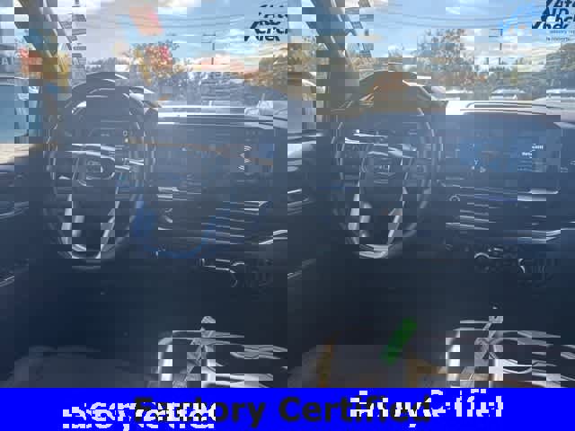 Certified 2022 GMC Sierra 1500 SLE w/ Preferred Package image 13