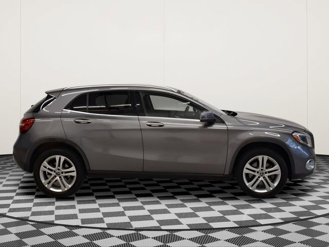 Used 2020 Mercedes-Benz GLA 250 4MATIC image 2