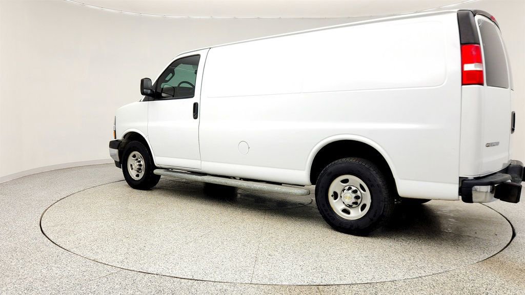 Used 2020 Chevrolet Express 2500 w/ Driver Convenience Package RWD image 7
