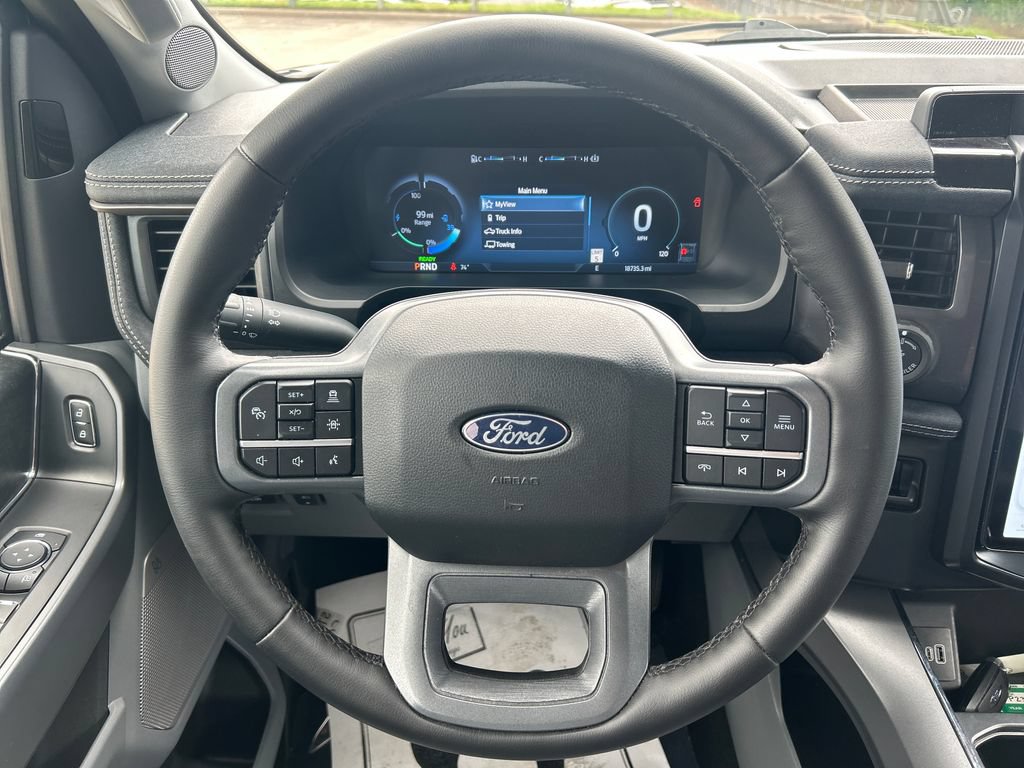 Used 2025 Ford F150 Lightning Flash AWD/4WD image 16