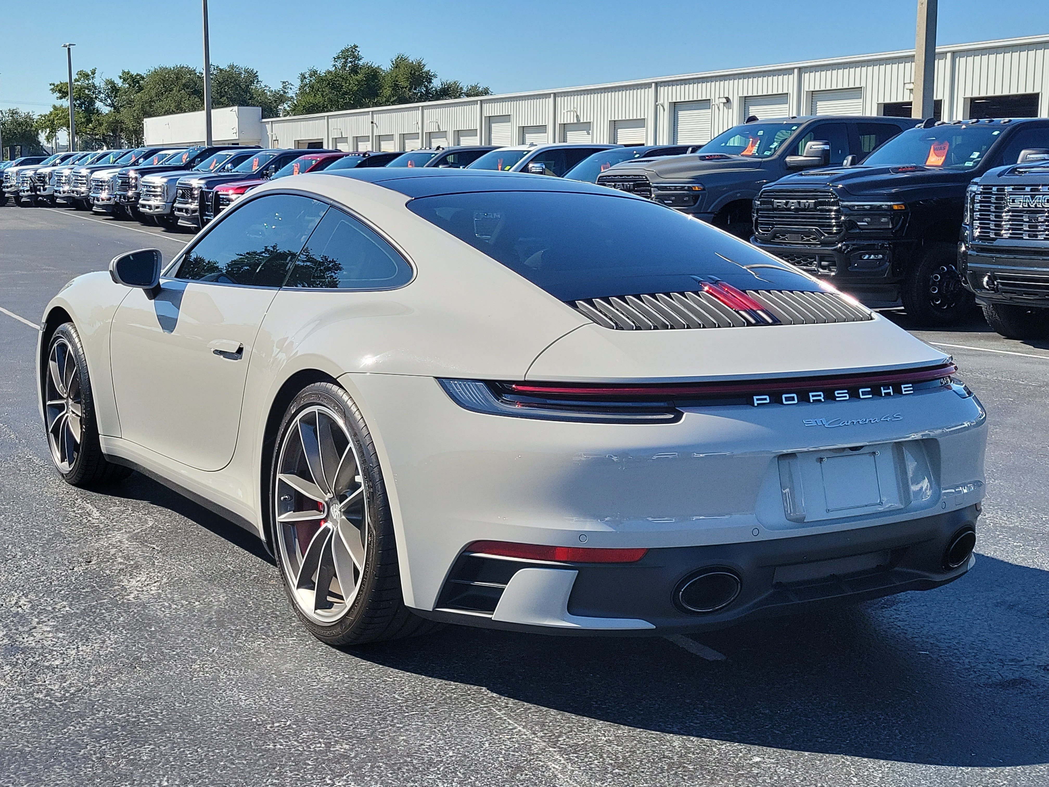 Used 2023 Porsche 911 Carrera 4S AWD/4WD image 10