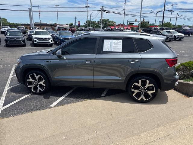 Certified 2023 Volkswagen Taos SEL AWD/4WD image 8