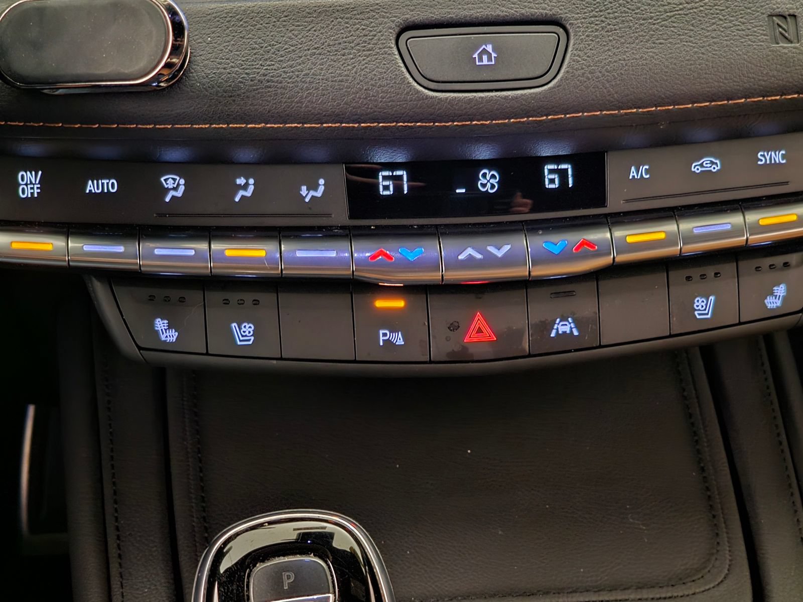 Used 2021 Cadillac XT4 Sport AWD/4WD image 15