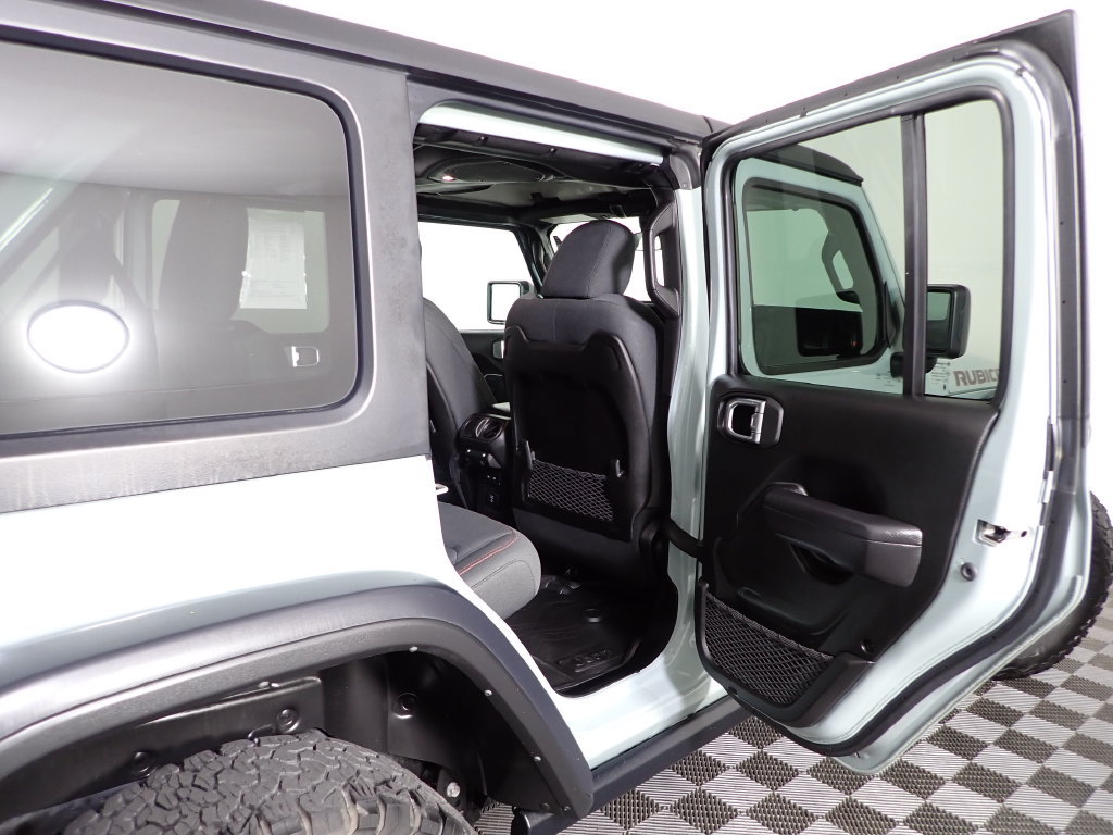 Used 2024 Jeep Wrangler Unlimited Rubicon AWD/4WD image 34