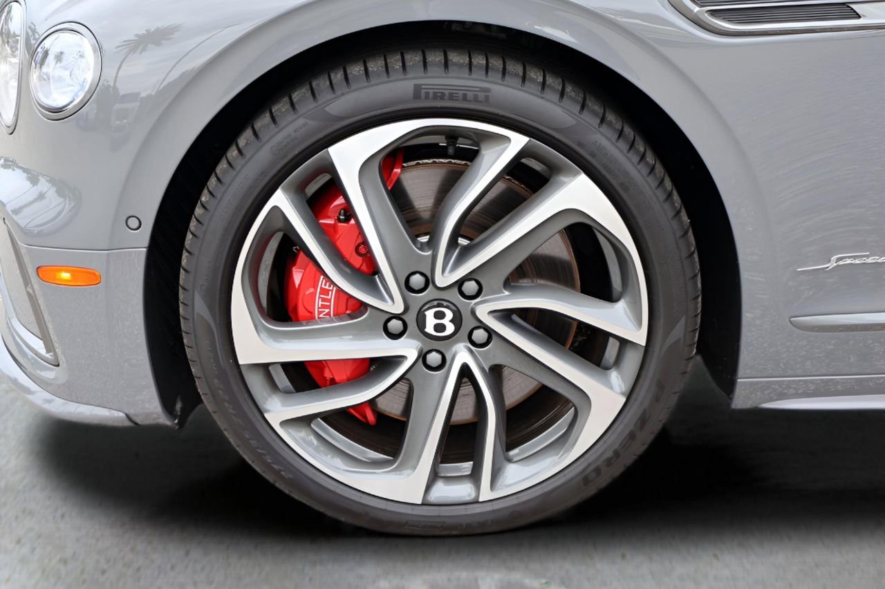 New 2025 Bentley Flying Spur Plug-In Hybrid image 9