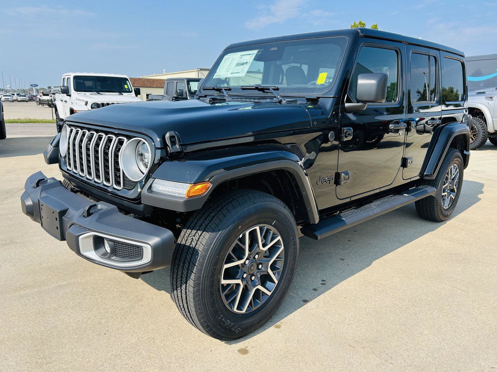 New 2026 Jeep Wrangler Unlimited Sahara w/ Technology Group AWD/4WD image 34