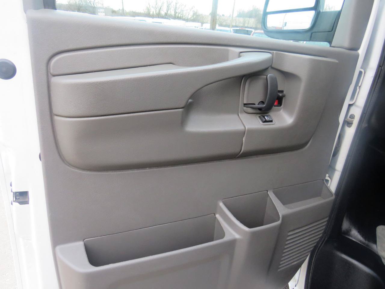 Used 2014 Chevrolet Express 1500 LS RWD image 10