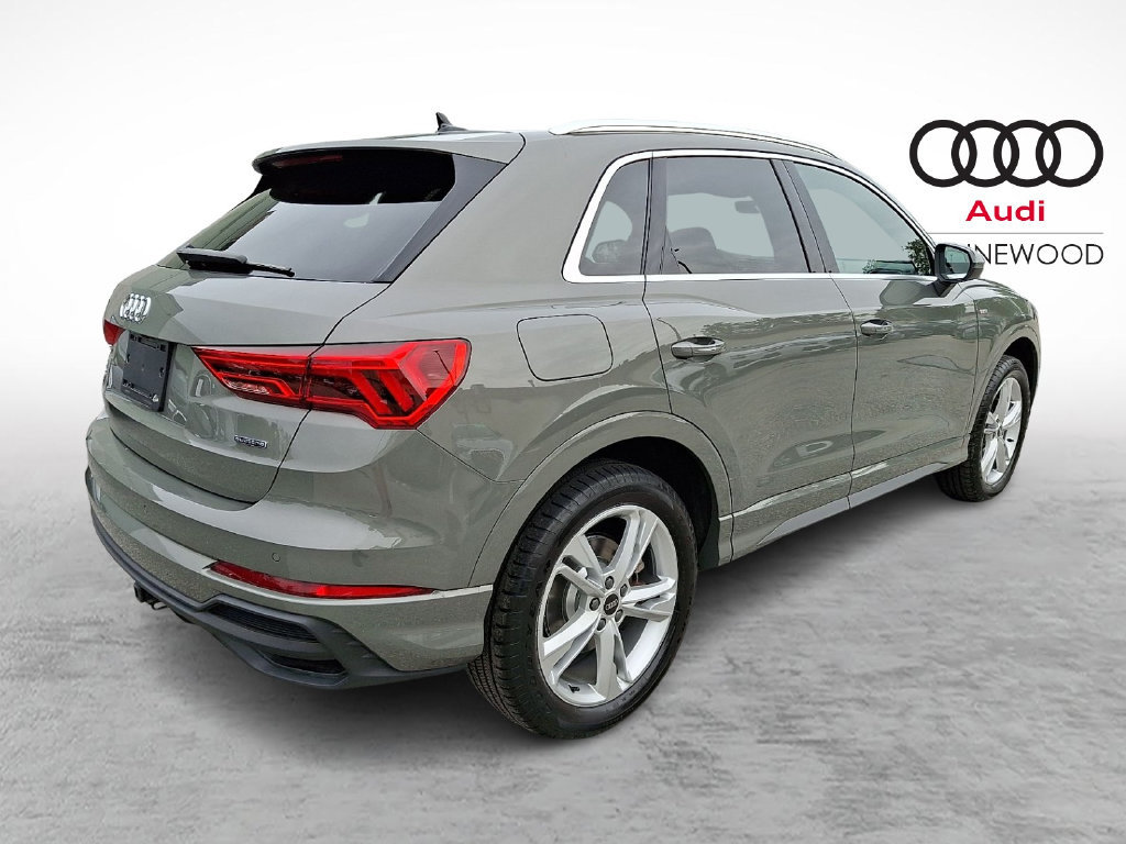 Used 2023 Audi Q3 2.0T Premium Plus w/ Premium Plus Package AWD/4WD image 6