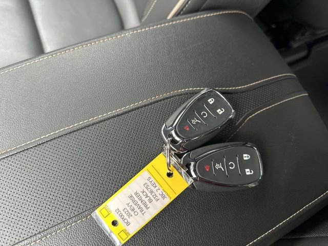 Used 2023 Chevrolet Traverse Premier w/ Redline Edition image 34