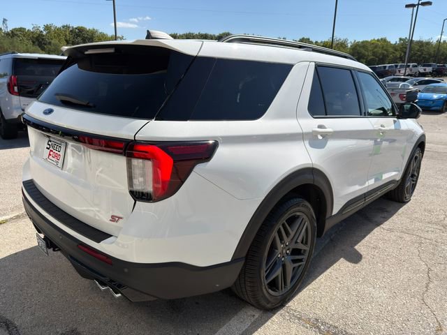 Used 2025 Ford Explorer ST w/ Sun And Sound Package image 7