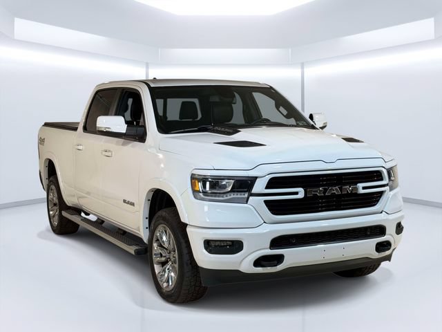 Used 2020 RAM 1500 Laramie w/ Sport Appearance Package AWD/4WD image 9