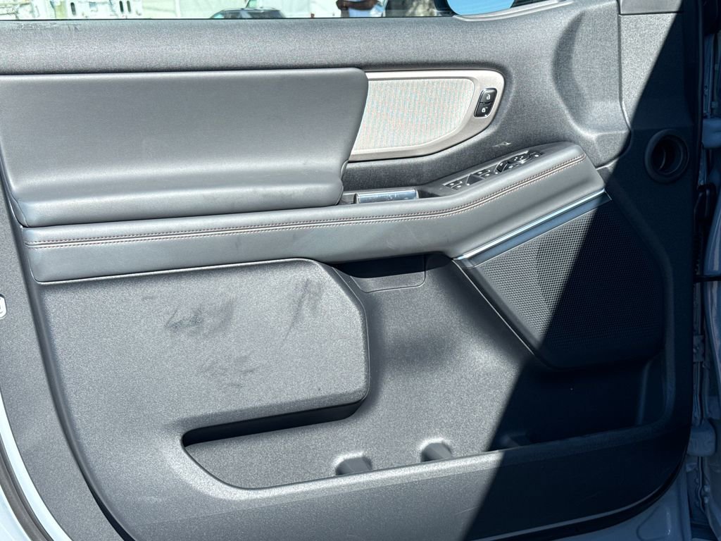 New 2025 Ford Expedition Max Active image 19