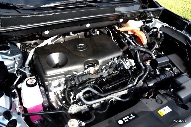 Used 2024 Toyota RAV4 XSE image 6