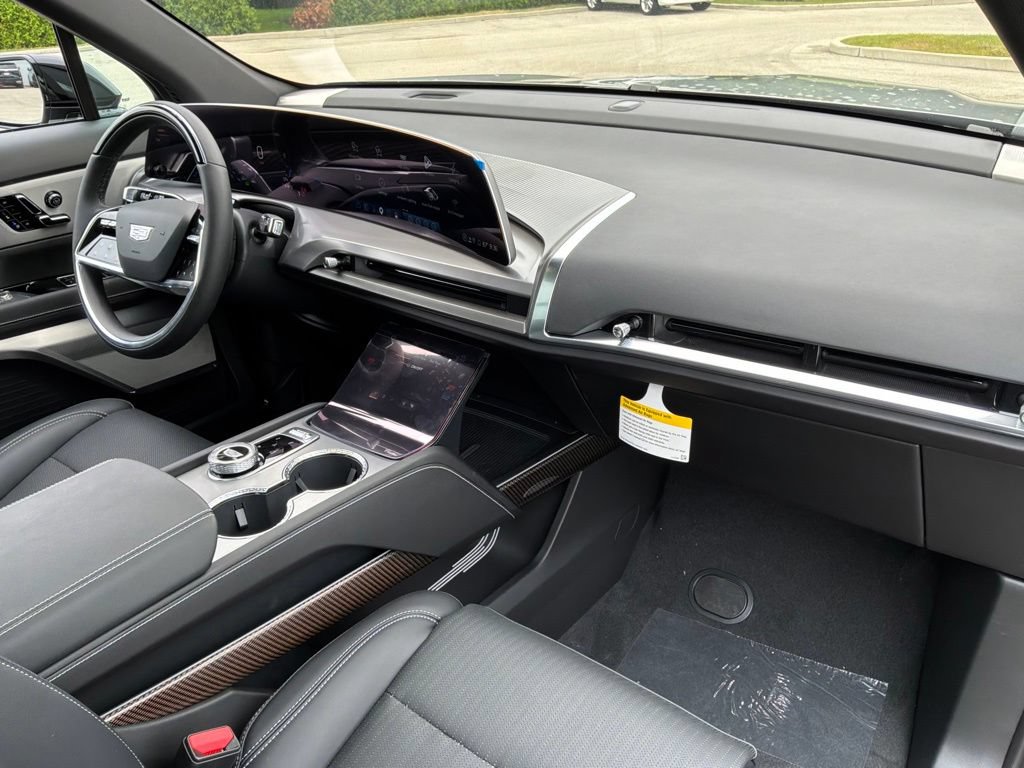 New 2027 Cadillac Vistiq Premium Luxury AWD/4WD image 43