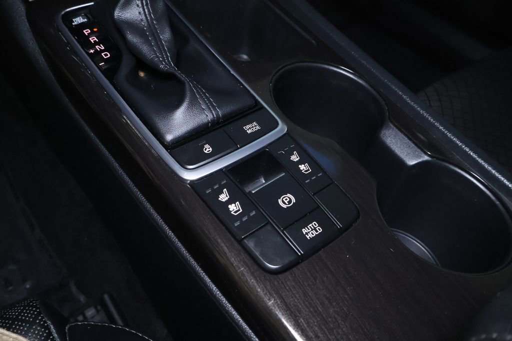 Used 2020 Kia Optima Premium image 32