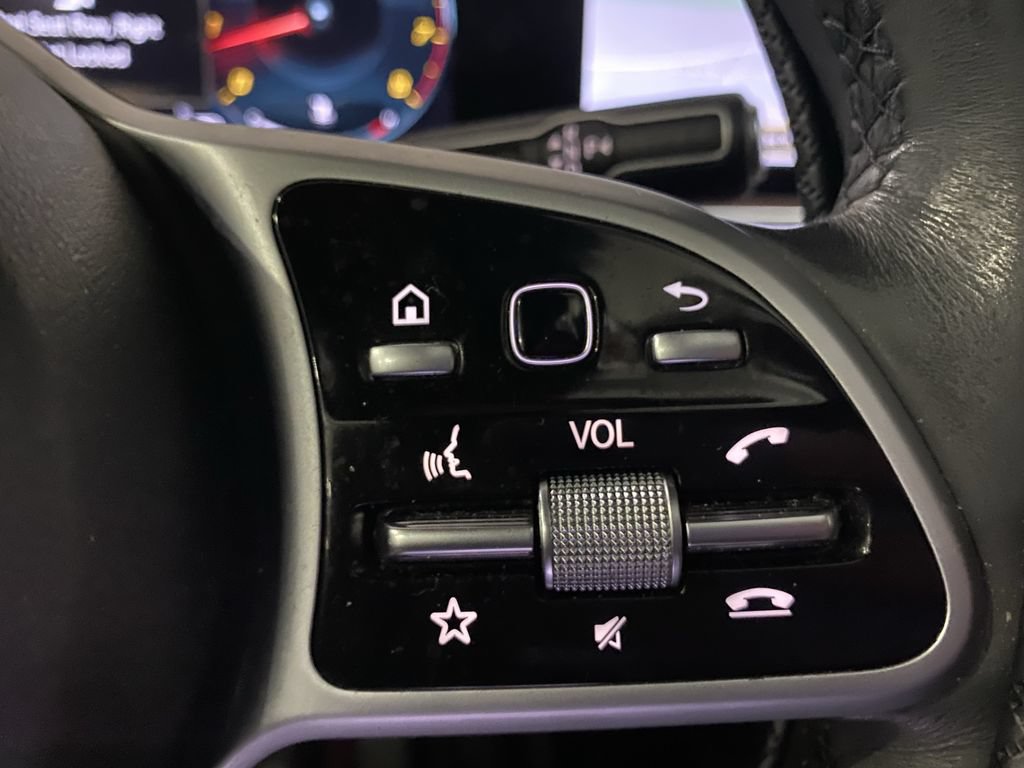 Used 2021 Mercedes-Benz GLE 350 4MATIC image 12