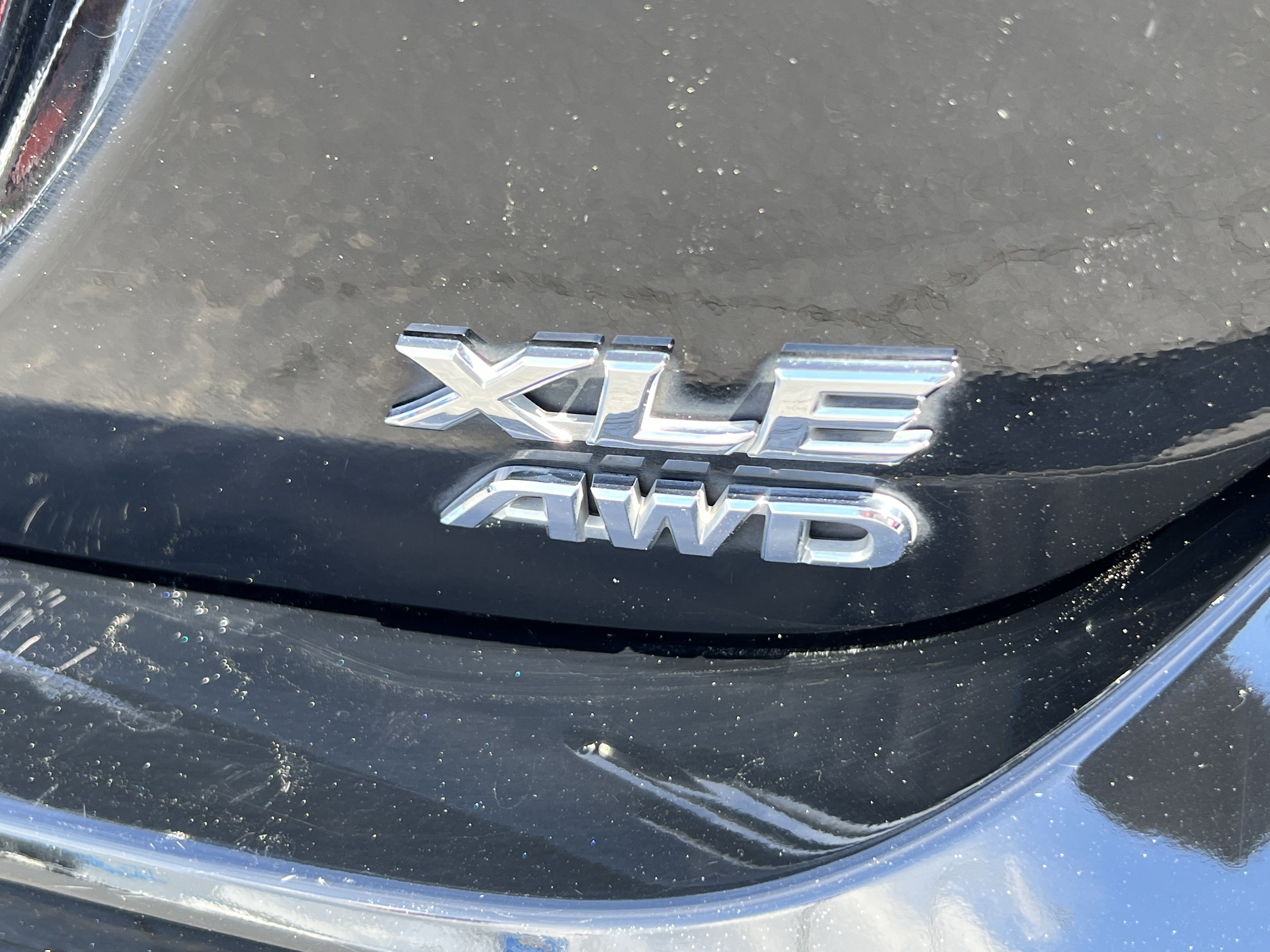 Used 2023 Toyota Camry XLE w/ Cold Weather Package AWD/4WD image 9