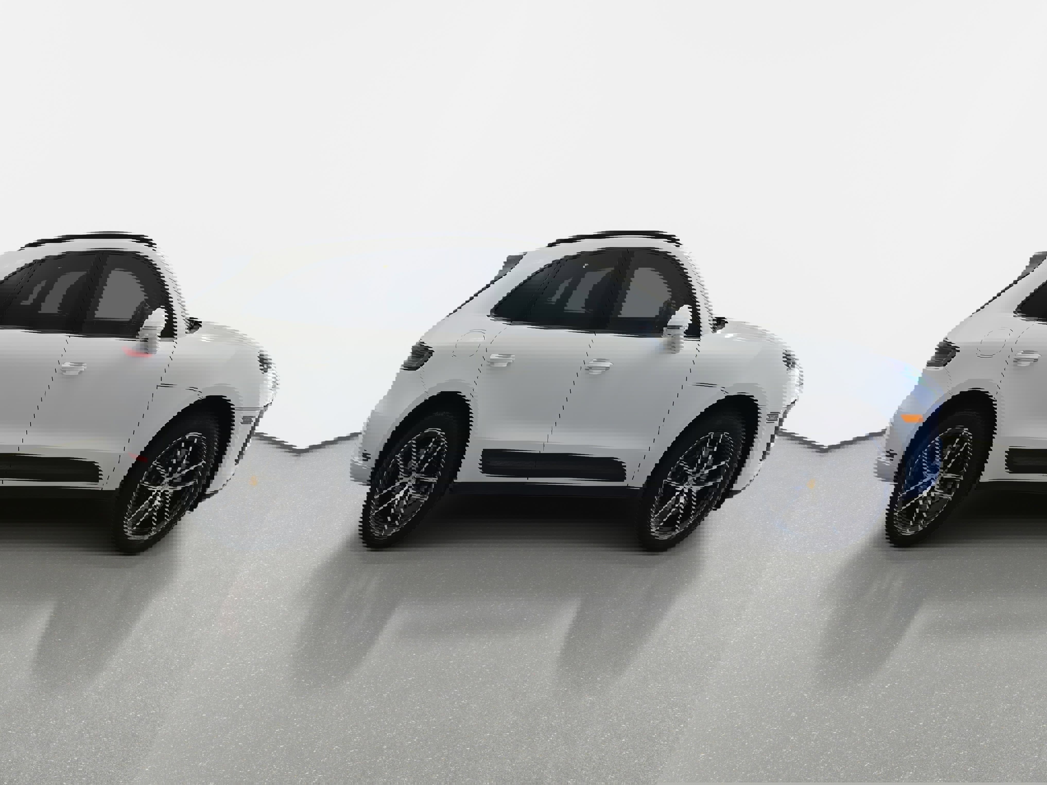 Used 2023 Porsche Macan Turbo image 4