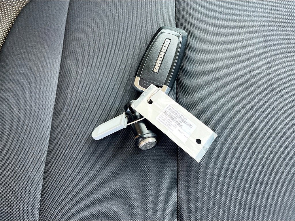 Used 2023 Ford Bronco Sport Badlands image 33