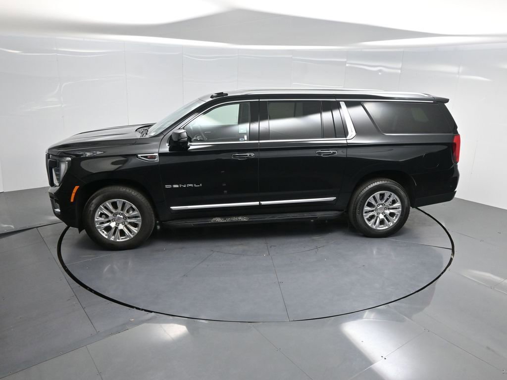 Used 2025 GMC Yukon XL Denali image 77