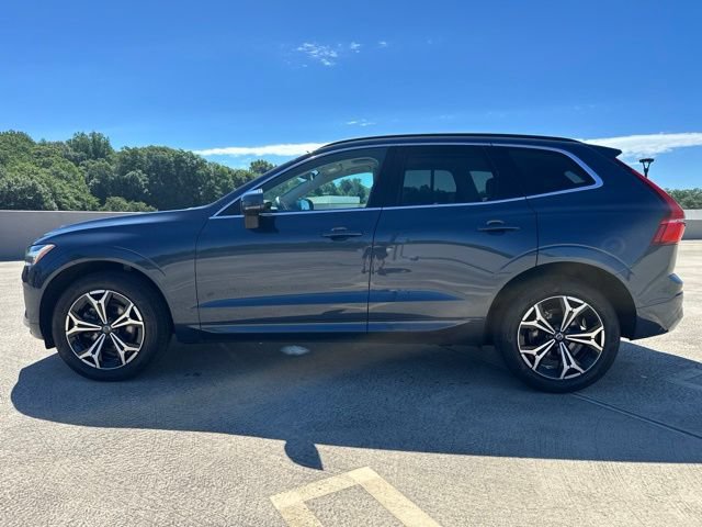 Certified 2022 Volvo XC60 B5 Momentum w/ Climate Package AWD/4WD image 5