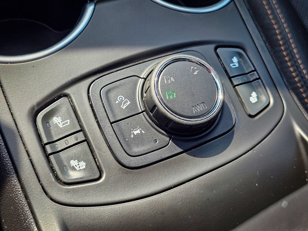 Used 2020 GMC Terrain SLT w/ Preferred Package AWD/4WD image 28