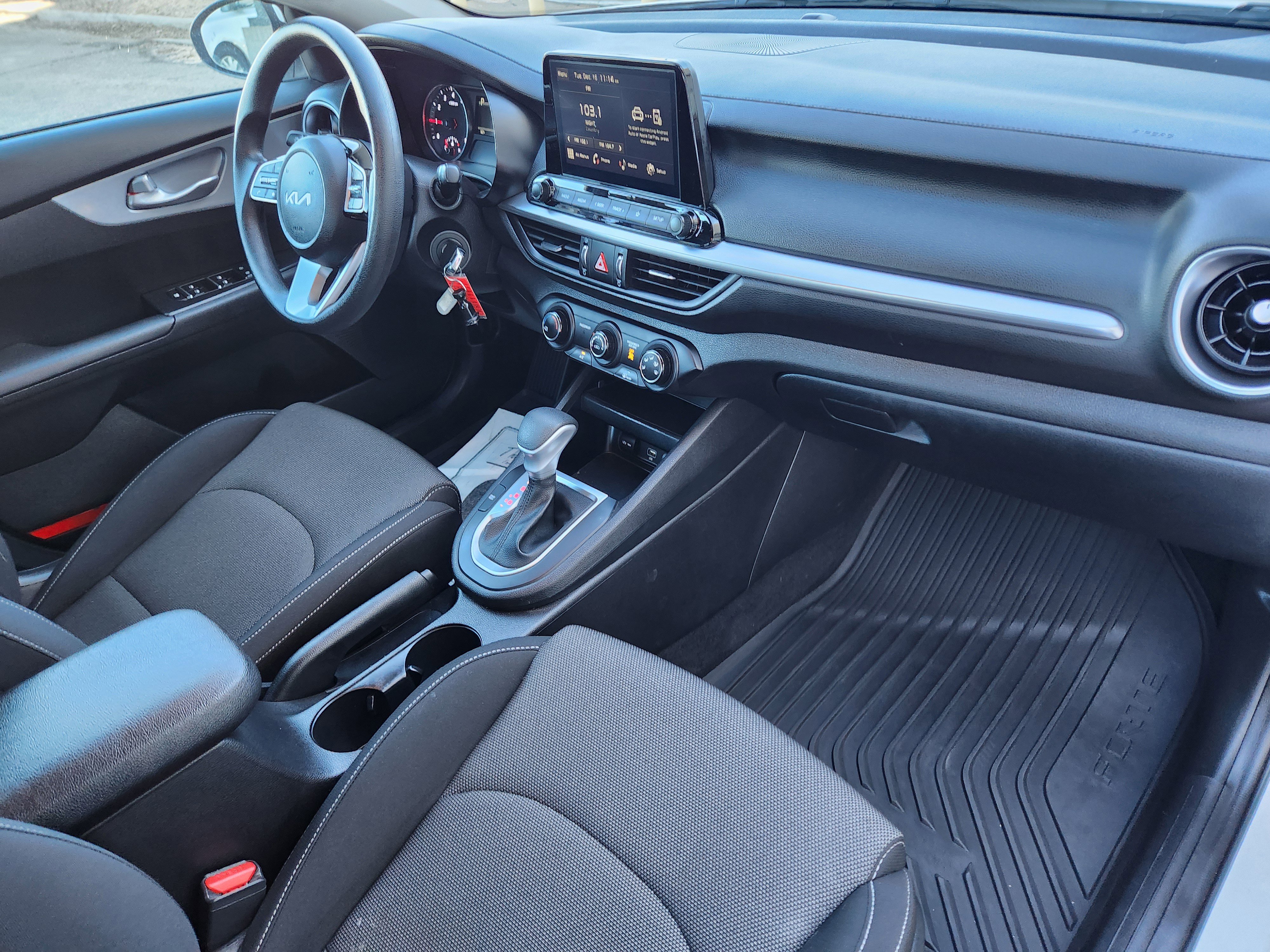 Used 2023 Kia Forte LXS w/ LXS Technology Package image 15