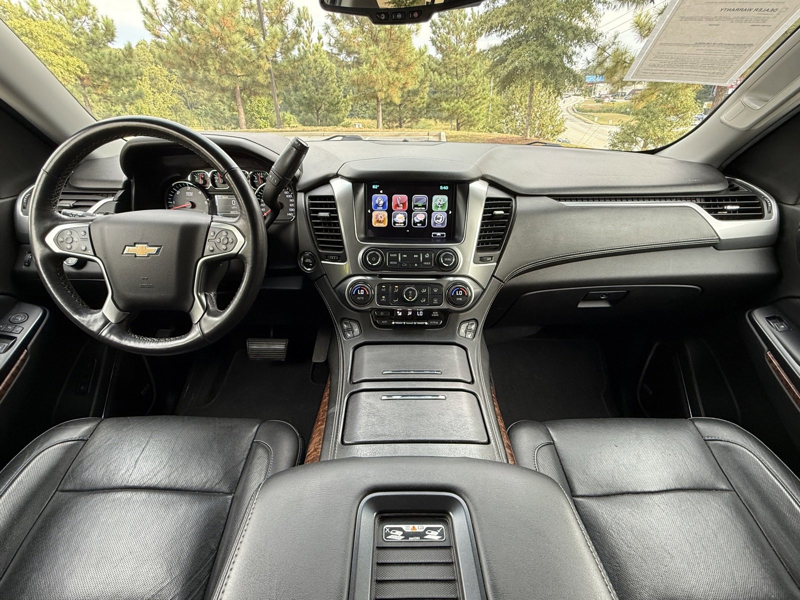 Used 2017 Chevrolet Suburban Premier image 22