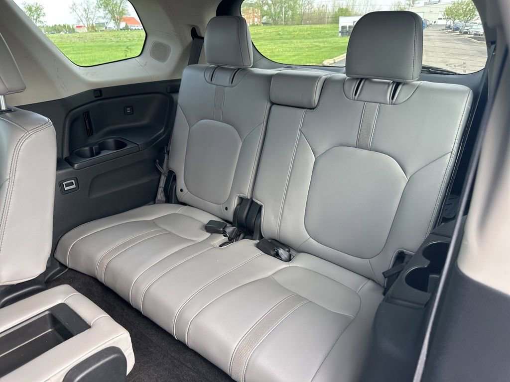 Used 2024 Honda Pilot Touring image 15