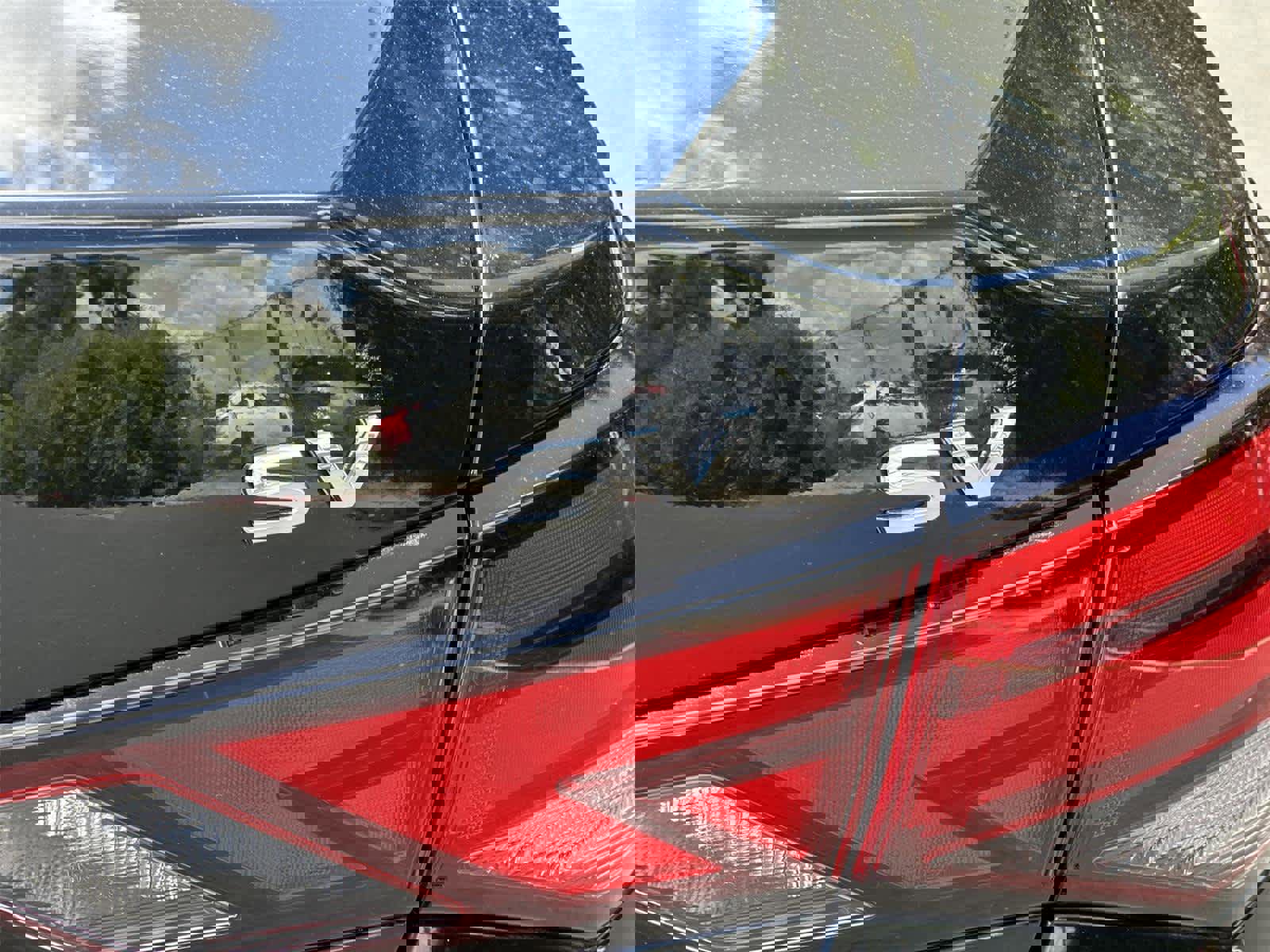 Used 2024 Nissan Sentra SV image 7