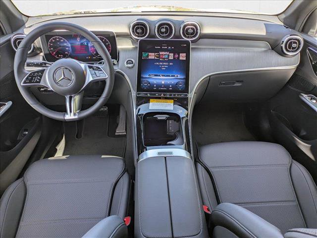 New 2025 Mercedes-Benz GLC 300 image 14
