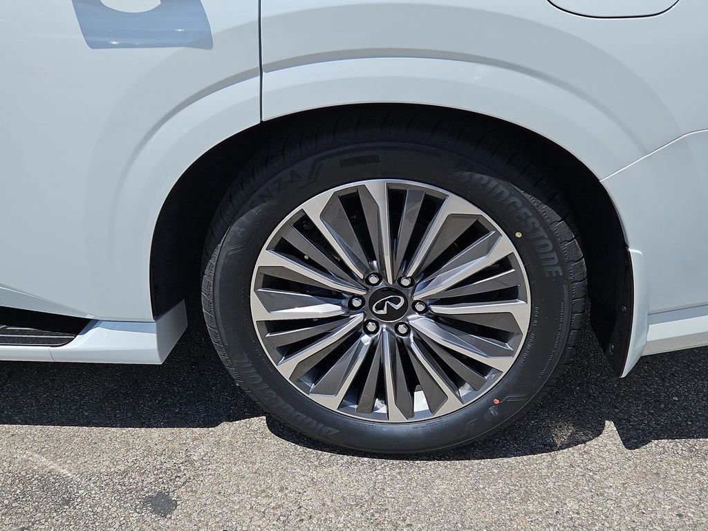 New 2026 INFINITI QX80 Luxe w/ Cargo Package AWD/4WD image 5