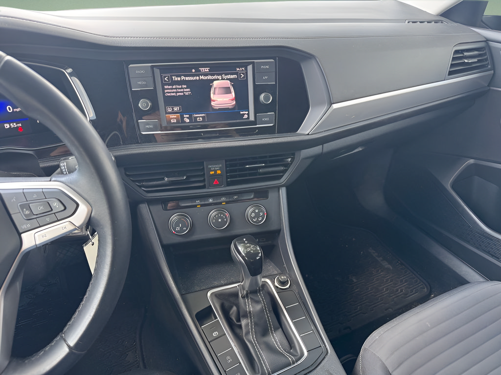 Used 2022 Volkswagen Jetta S FWD image 23