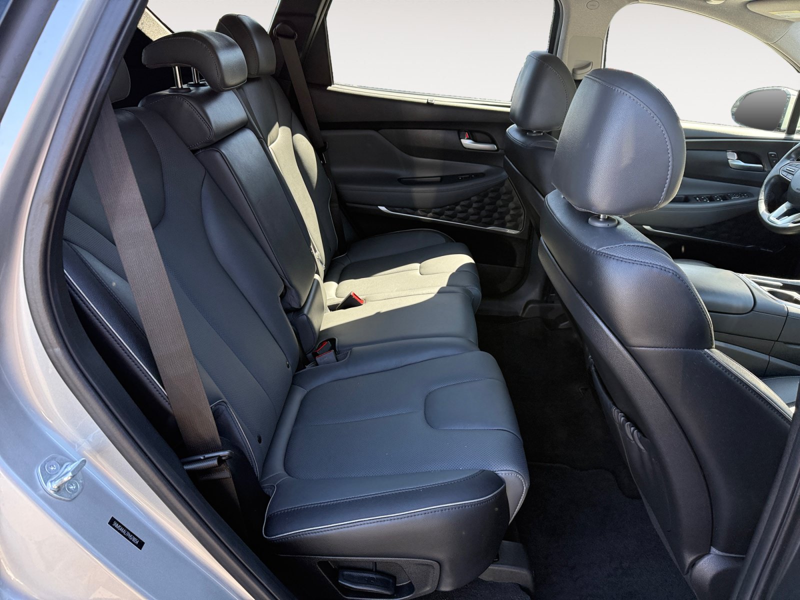 Certified 2023 Hyundai Santa Fe Limited w/ Cargo Package FWD image 18