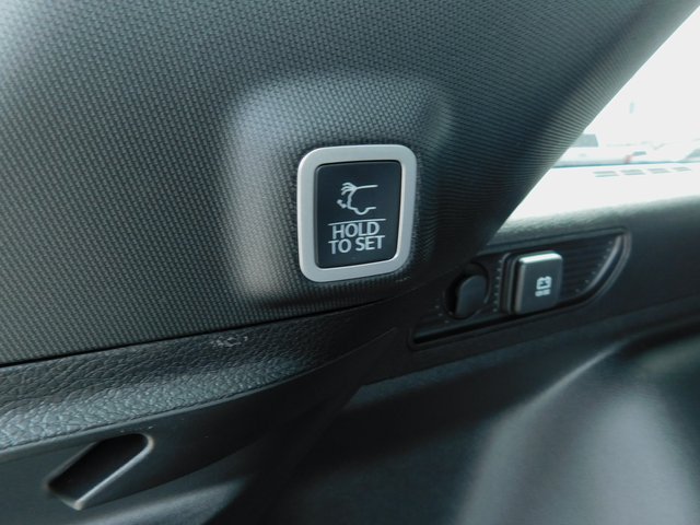 New 2026 Jeep Grand Cherokee Limited w/ Limited Altitude Package AWD/4WD image 34