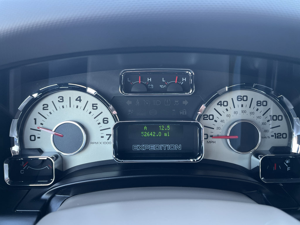 Used 2014 Ford Expedition EL Limited image 14