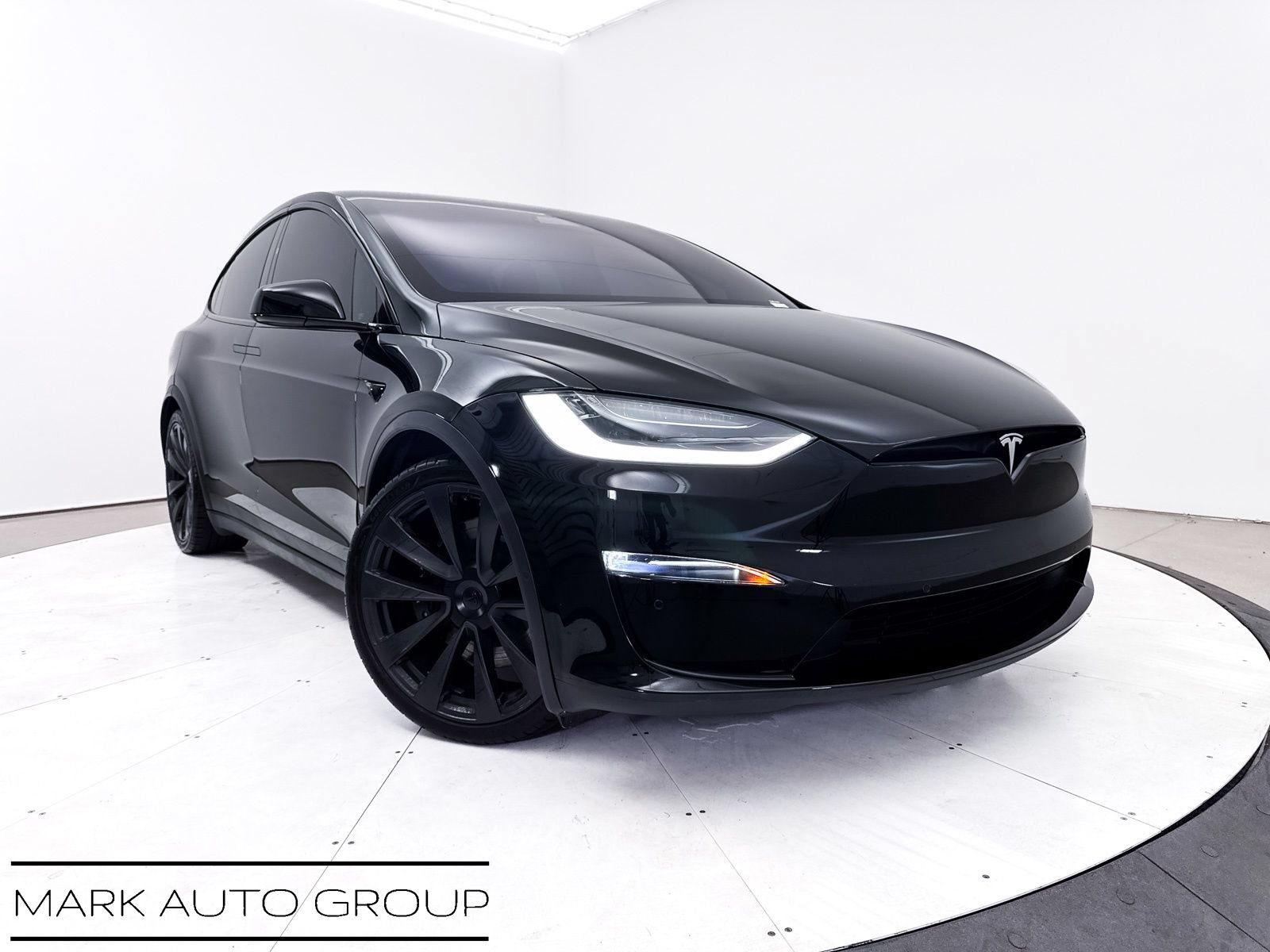 Used 2022 Tesla Model X Plaid AWD/4WD image 1