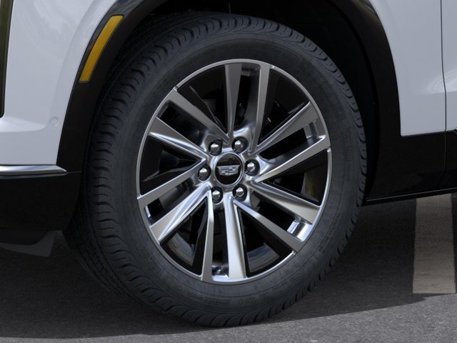 New 2027 Cadillac Vistiq Luxury w/ LPO, Floor Liner Package AWD/4WD image 9