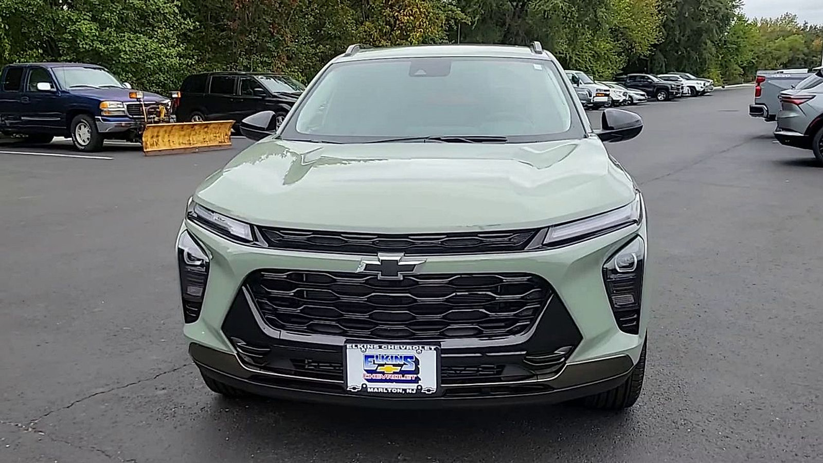Used 2025 Chevrolet Trax ACTIV w/ Sunroof Package FWD image 3