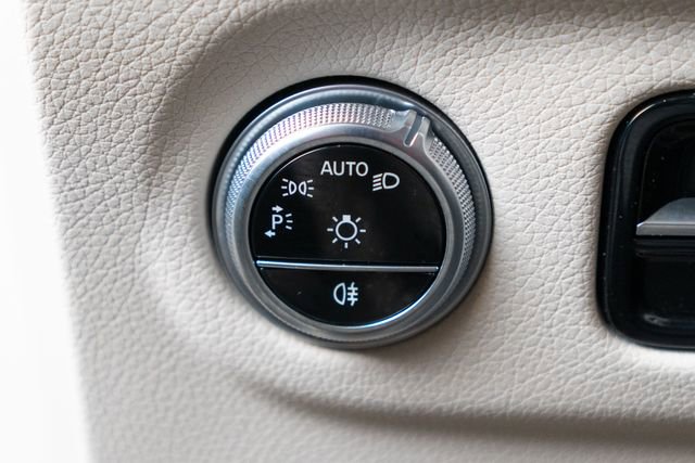 Certified 2023 Mercedes-Benz EQS 580 4MATIC SUV image 23