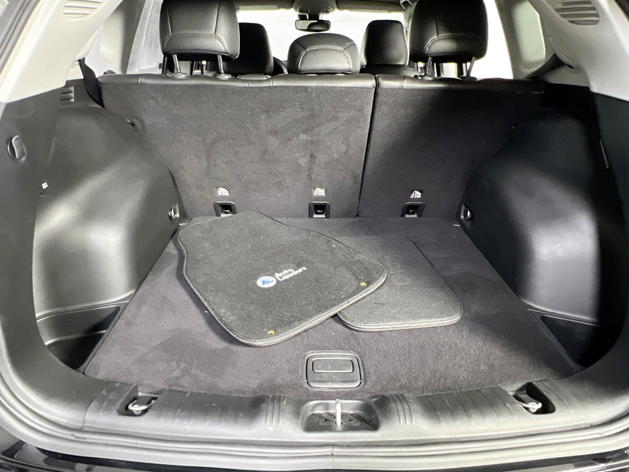 Used 2022 Jeep Compass Trailhawk image 22