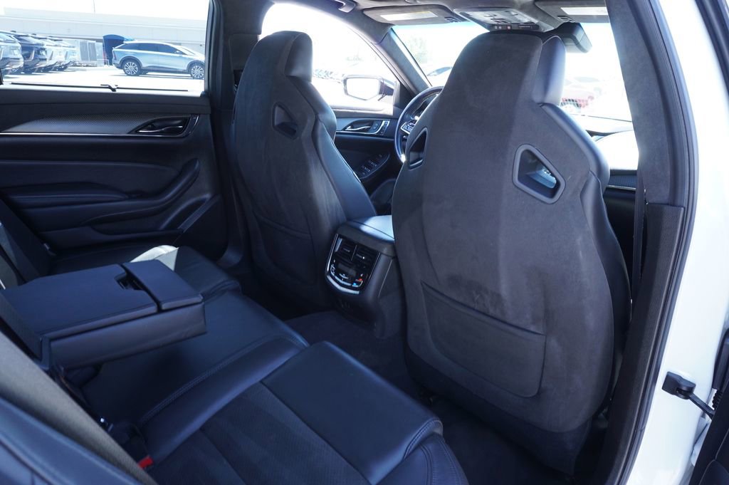 Used 2019 Cadillac CTS V w/ Carbon Fiber Package image 10