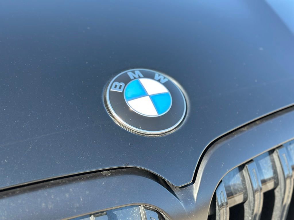 Used 2025 BMW X7 xDrive40i w/ M Sport Package AWD/4WD image 13