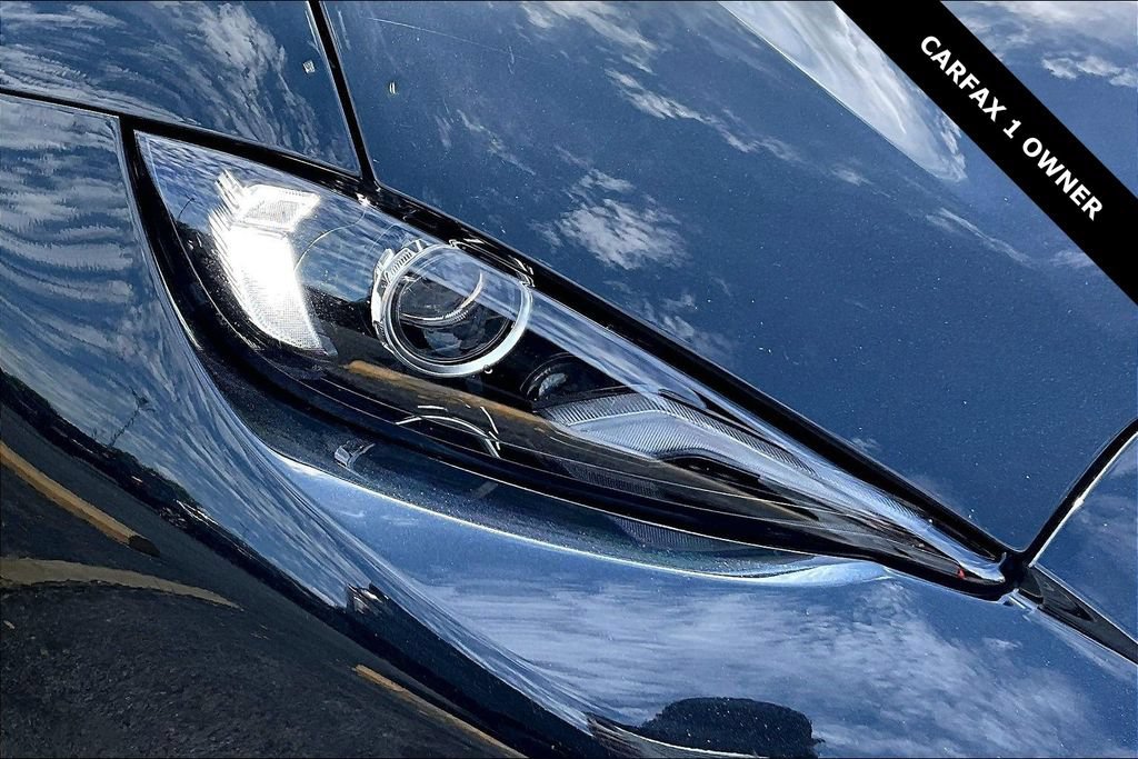 Used 2025 MAZDA MX-5 Miata RF Grand Touring RWD image 29