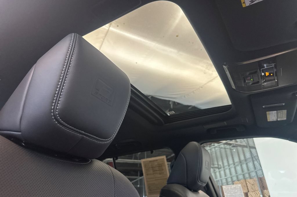 New 2026 Lexus LX 700h F Sport AWD/4WD image 18