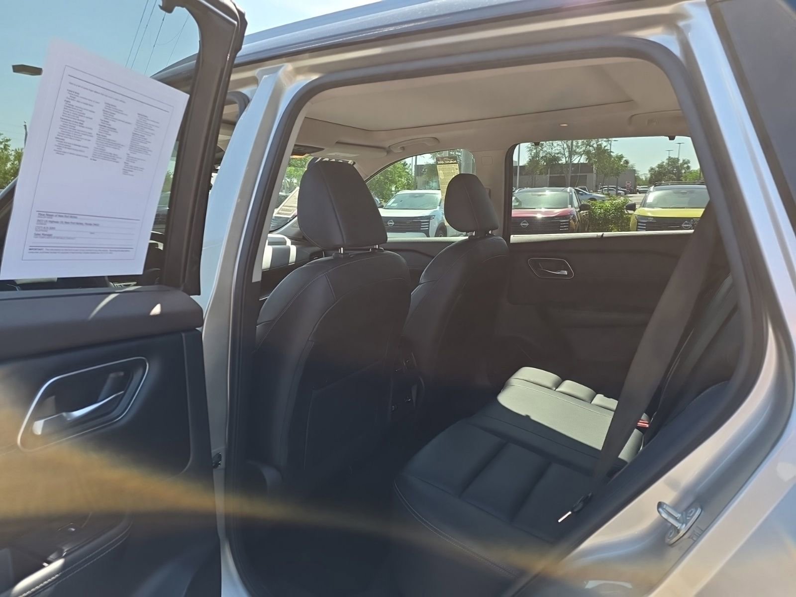 Used 2021 Nissan Rogue SL w/ Premium Package image 22