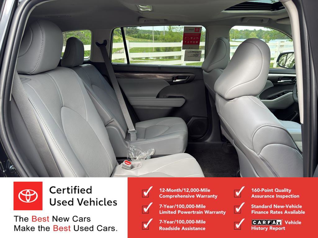 Certified 2026 Toyota Highlander Limited image 9